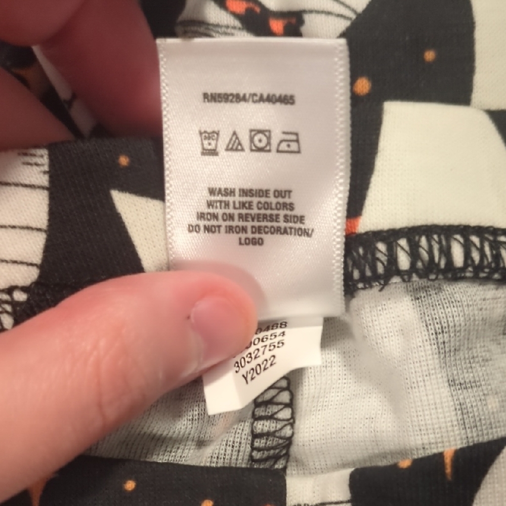 PJ Place NWT Kids Glow In The Dark Halloween Ghost Pants Shirt Matching Set - Picture 11 of 12